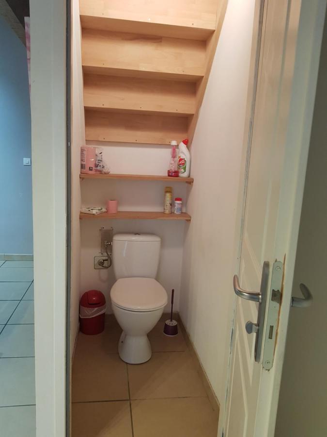 Appart B Tout Confort, Climatise Sur Coursan Exterior photo